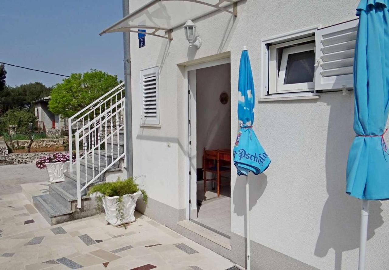 Apartments Tomislav - 120 M From Beach Donji Okrug  Exteriér fotografie
